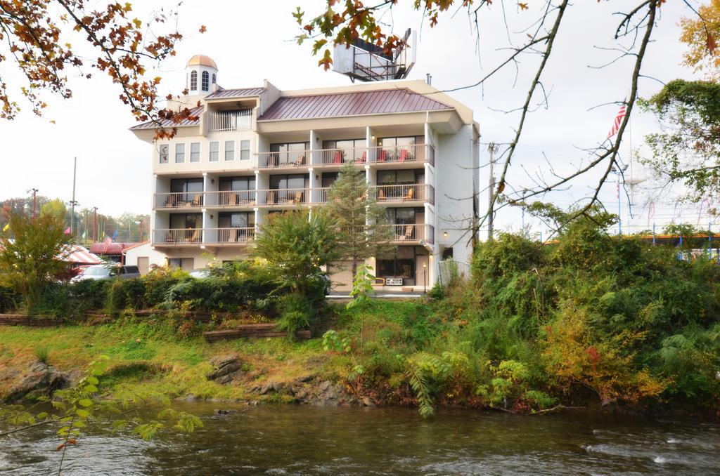 Rivergate Mountain Lodge Pigeon Forge Exterior photo